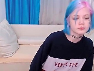 XHamster Porno - Little Tattoo Girl Enjoying Playing With Herself